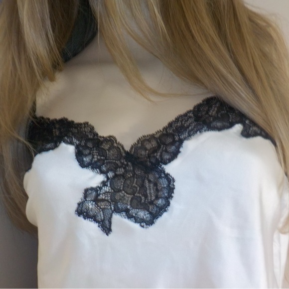 Vintage Victoria Secret White and Black Lace Dress - Picture 8 of 16